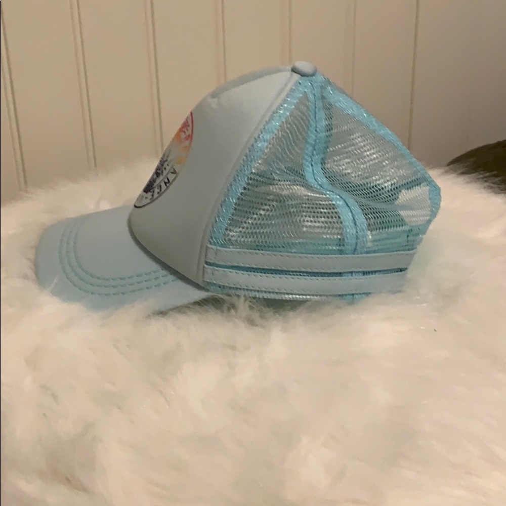 Roxy hat - Picture 2 of 3